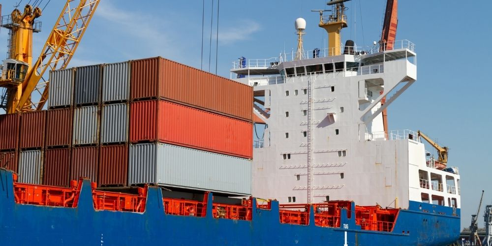 Retailers Against Smuggling welcome seizure of 4.3m cigarettes at Rosslare Europort